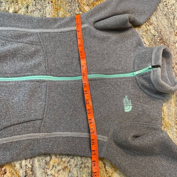 The North Face Banderitas Full Zip Grey Jacket - EUC - Girl's Medium (10/12) - Picture 6 of 6